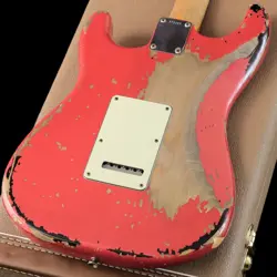 FENDER CUSTOM SHOP MICHAEL LANDAU 1963 RELIC STRATOCASTER FIESTA RED OVER 3-TONE