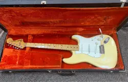 ELECTRIC GUITAR FENDER USA STRATOCASTER 1976 VINTAGE LARGE HEAD WITH HARD CASE