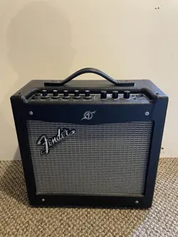 FENDER FRONTMAN 20G GUITAR COMBO AMPLIFIER BLACK
