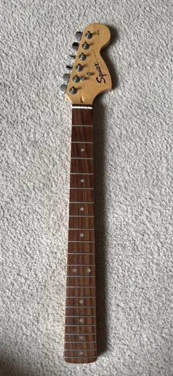 2001 FENDER SQUIER AFFINITY STRATOCASTER NECK 70'S STYLE HEADSTOCK EXCELLENT!