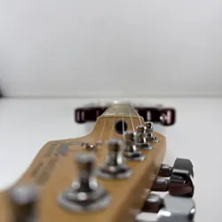 2002 FENDER STANDARD