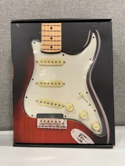 FENDER TEX-MEX SSS PRE-WIRED STRATOCASTER PICKGUARD