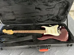 FENDER STRATOCASTER AMERICAN