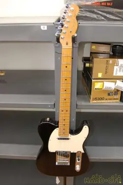 VINTAGE 1996 FENDER US AMERICAN STANDARD 50TH ELECTRIC GUITAR WITH HARD CASE