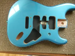 FENDER PLAYER STRATOCASTER STRAT BODY LAKE PLACID BLUE 2 PT BRIDGE MOUNT BEAUTY