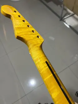 YELLOW GLOSS STAINLESS STEEL 22FRETS ELECTRIC GUITAR NECK BLACK FENDER START