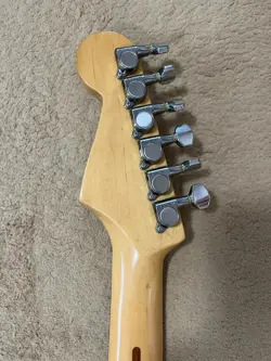 STM-550G STRATOCASTER