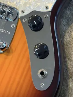 MODERN PLAYER MUSTANG