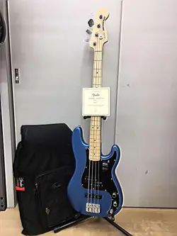 FENDER AMERICAN PERFORMER PRECISION BASS USED ELECTRIC BASS GUITAR