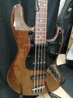 FENDER JAPAN JB62-WAL USED ELECTRIC BASS GUITAR