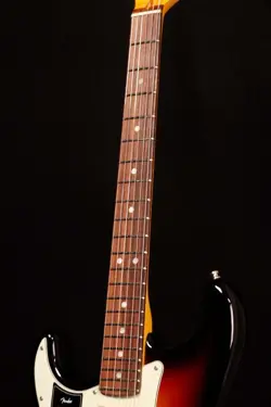 ULTRA STRATOCASTER LEFT-HAND