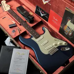 FENDER CUSTOM SHOP CUSTOM BUILT 1961 STRATOCASTER NOS BALTIC BLUE