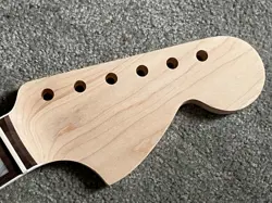 GUITAR NECK BLOCK