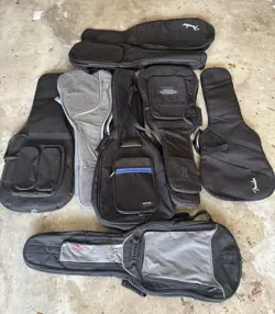 LOT OF 8 ELECTRIC GUITAR GIG BAGS FENDER LEVY'S CAHAYA