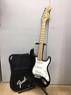 FENDER JAPAN ST72-115M STRATOCASTER TYPE
