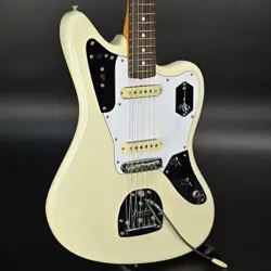 FENDER JOHNNY MARR JAGUAR OLYMPIC WHITE USED ELECTRIC GUITAR