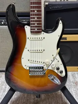 FENDER ROLAND VG