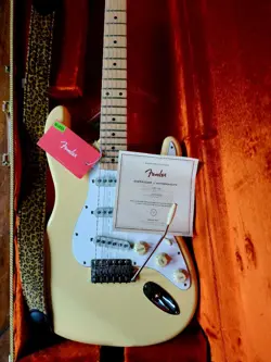 YNGWIE SINGATURE STRAT