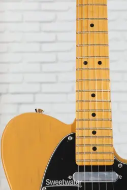 FENDER AMERICAN PROFESSIONAL II TELECASTER - BUTTERSCOTCH BLONDE, MAPLE
