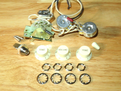 STRATOCASTER CONTROL POTS
