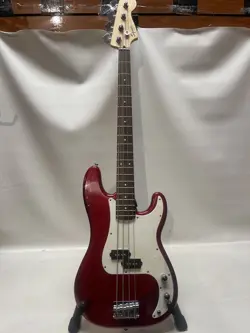 SQUIRE BY FENDER PRECISION BASS (P-BASS)