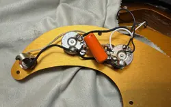 FENDER U.S.A. AMERICAN