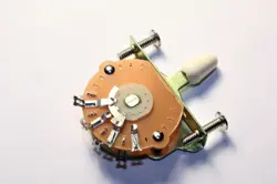 NEW - TRITAN 3-WAY PICKUP SWITCH FOR FENDER STRAT WITH CREAM TIP