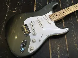 FENDER ERIC CLAPTON STRATOCASTER PEWTAR 2012 USED ALDER BODY W/HARD CASE