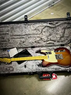 FENDER AMERICAN PROFESSIONAL II TELECASTER ELECTRIC GUITAR, MAPLE FINGERBOARD