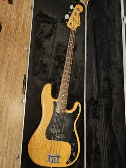 GUITAR VINTAGE 1978-1979