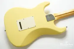 MBS STRATOCASTER NOS