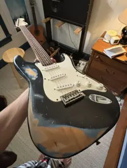 RELICED FENDER
