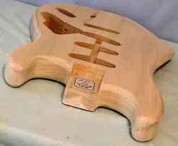 GUITAR BODY-POPLAR