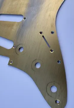 PICKGUARD GOLD ANODIZED