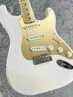 FENDER JAPAN HERITAGE 50S STRATOCASTER -WHITE BLONDE-