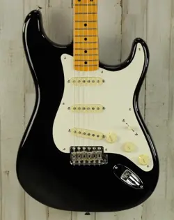 USED FENDER AMERICAN VINTAGE II '57 STRATOCASTER (233)