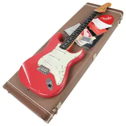 USED  FENDER  FENDER CUSTOM SHOP 60 STRATOCASTER NOS VINTAGE SPECS FIESTA RED 2