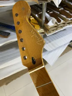 STAINLESS STEEL 22FRET  FENDER STRAT SATIN ROASTED MAPLE ELECTRIC GUITAR NECK