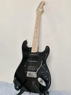 FENDER GUITAR BEGINNER