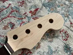 FENDER AMERICAN PROFESSIONAL II JAZZ BASS NECK UNFINISHED