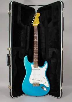 2002 FENDER CLASSIC SERIES '60S STRATOCASTER LAKE PLACID BLUE W/HSC