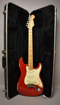 STRATOCASTER PLUS USA
