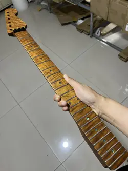 FLOYD NUT MATTE 22FRETS FENDER STRAT ROASTED FLAME MAPLE ELECTRIC GUITAR NECK