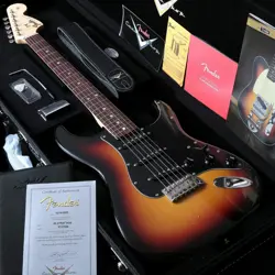 FENDER CUSTOM SHOP CUSTOM BUILT 1966 STRATOCASTER NOS 3-COLOR SUNBURST