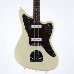 FENDER JAPAN EXCLUSIVE CLASSIC 60S JAGUAR VINTAGE WHITE