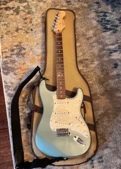 MEXI STRATOCASTER SAGE
