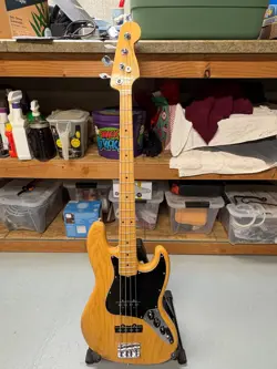 AMERICAN PROFFESIONAL JAZZ