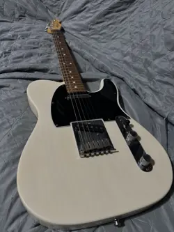 2001 FENDER TELECASTER