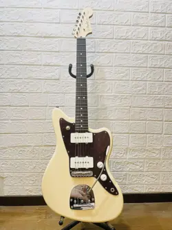 FENDER JUNIOR COLLECTION JAZZMASTER SAFE PACKING!