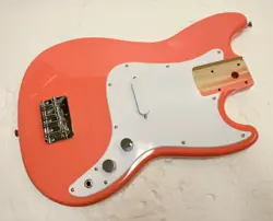 GUITAR BODY 